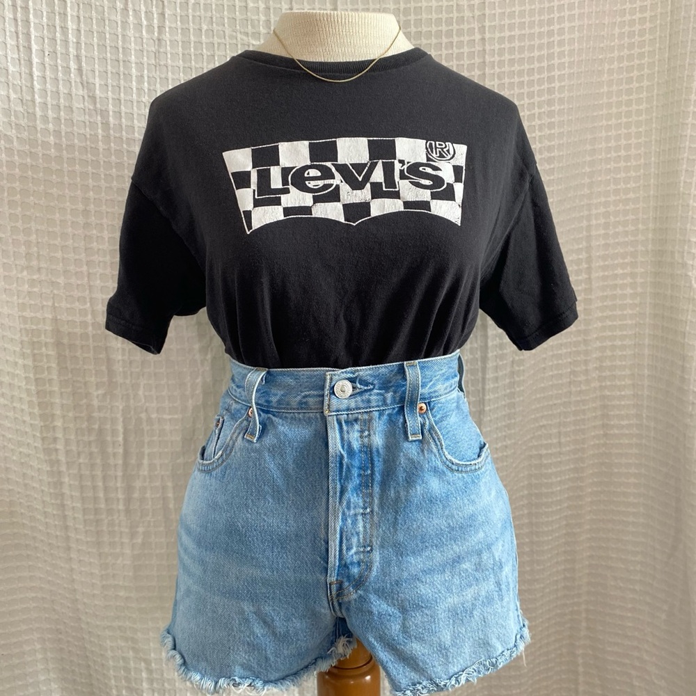 Levi’s Logo Graphic Tee